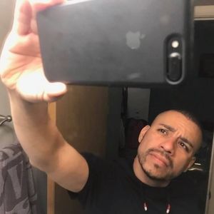 Meet your Posher, Ezequiel